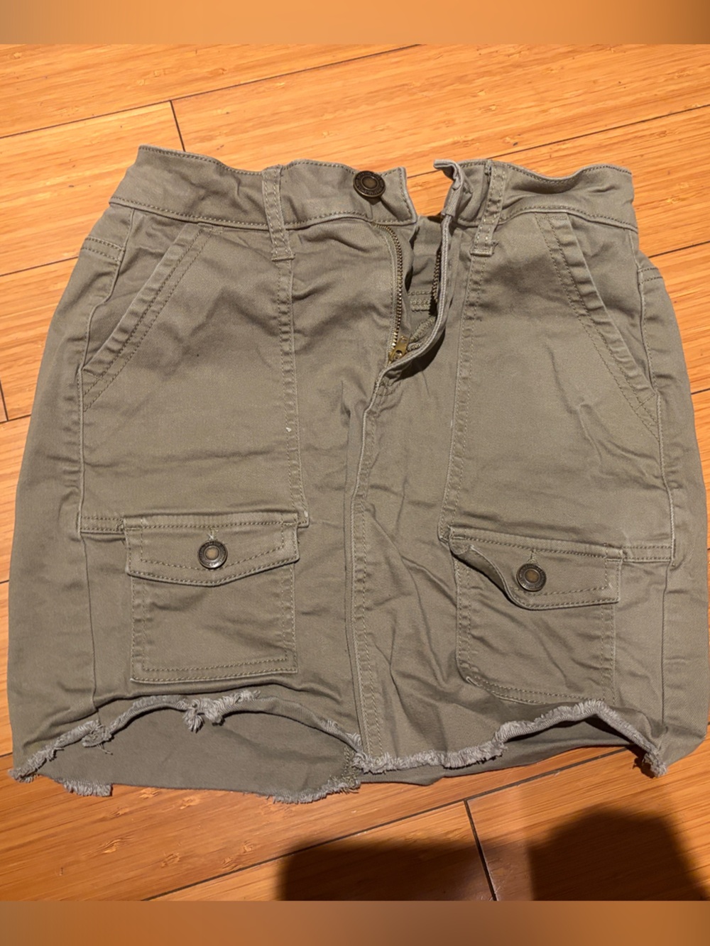 SO Olive Green Cargo Shorts